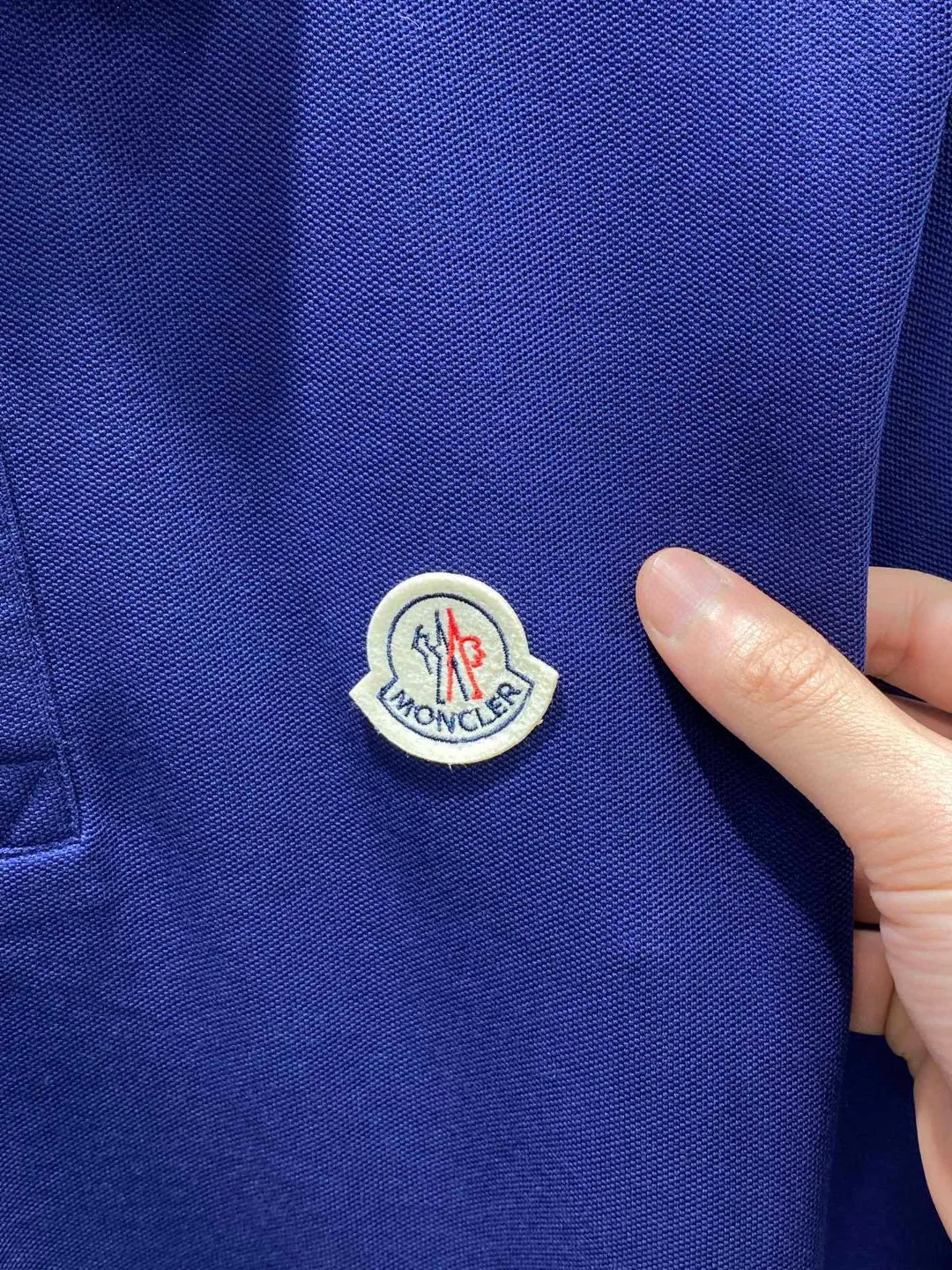MONCLER/ SS Polo 。 T . . ! Piquet , “ ”。 . , , logo ， ， ， ， ， ， 。 Black/White/ Size：M~3XL